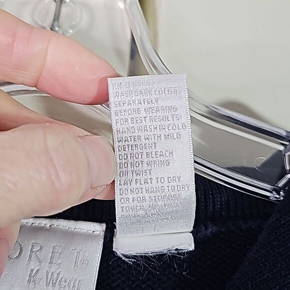 Sweater by Koret Sailor Style Old Money Red White Blue Gold Metallic Size M Peti - Picture 5 of 5